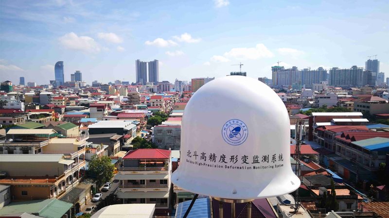 电子加工材质选择：揭秘影响性能的关键因素